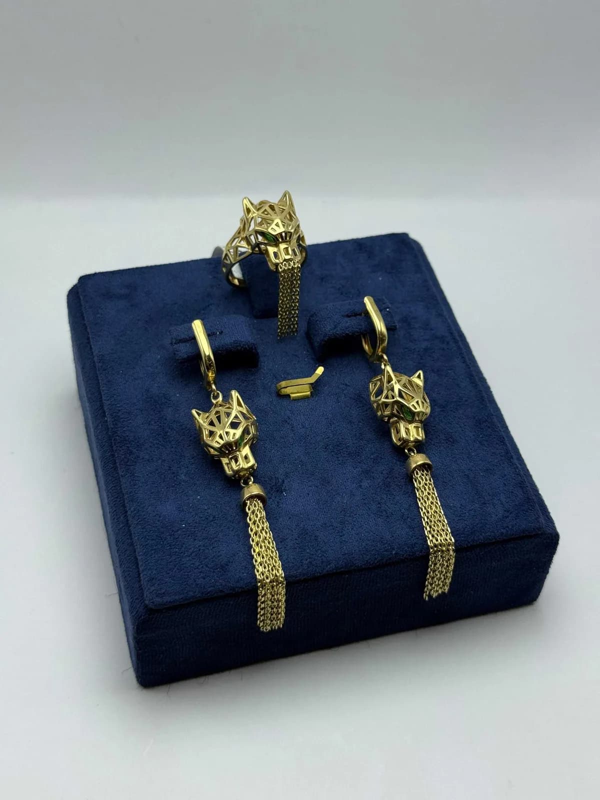 585 əyar Komplekt (1759)