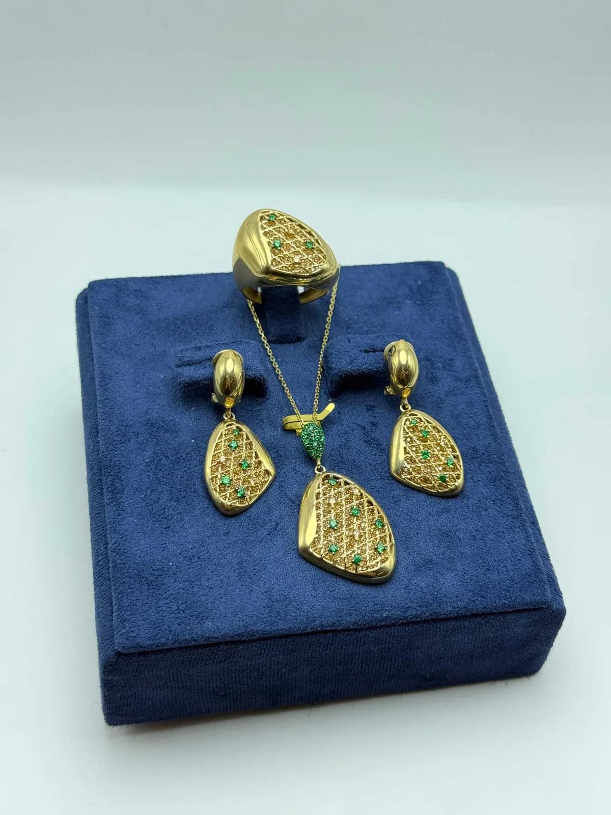 585 əyar Komplekt Klon İlə (1072)